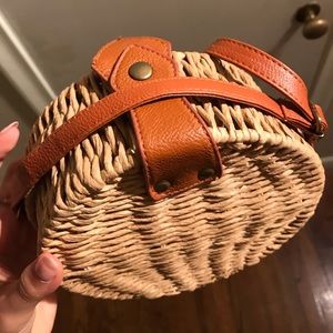 Straw basket crossbody purse